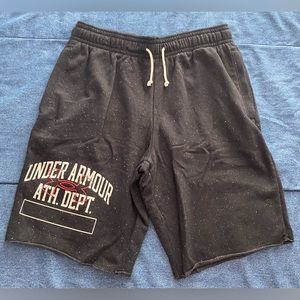 Black under Armour shorts